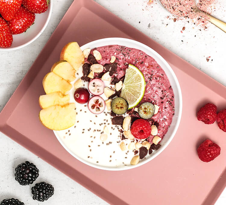 article1a-smoothiebowl-berry.jpg